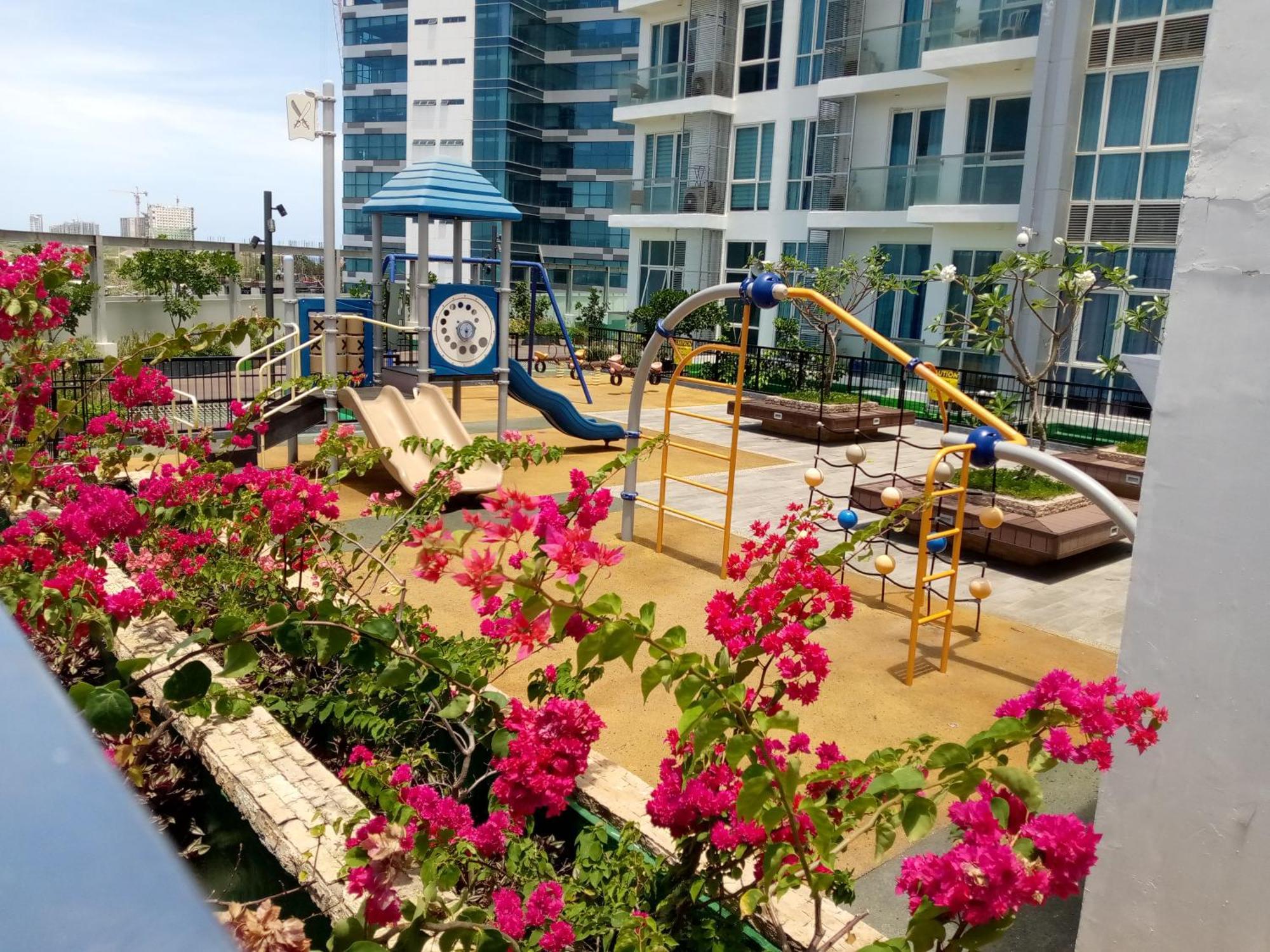 Mactan Newtown 8 Boulevard Deluxe Punta Engano  Екстер'єр фото